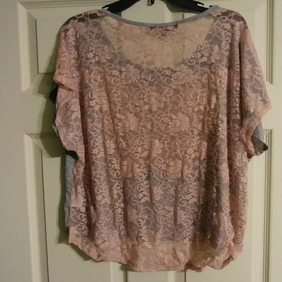 Butterfly Tee - Picture 2 of 3